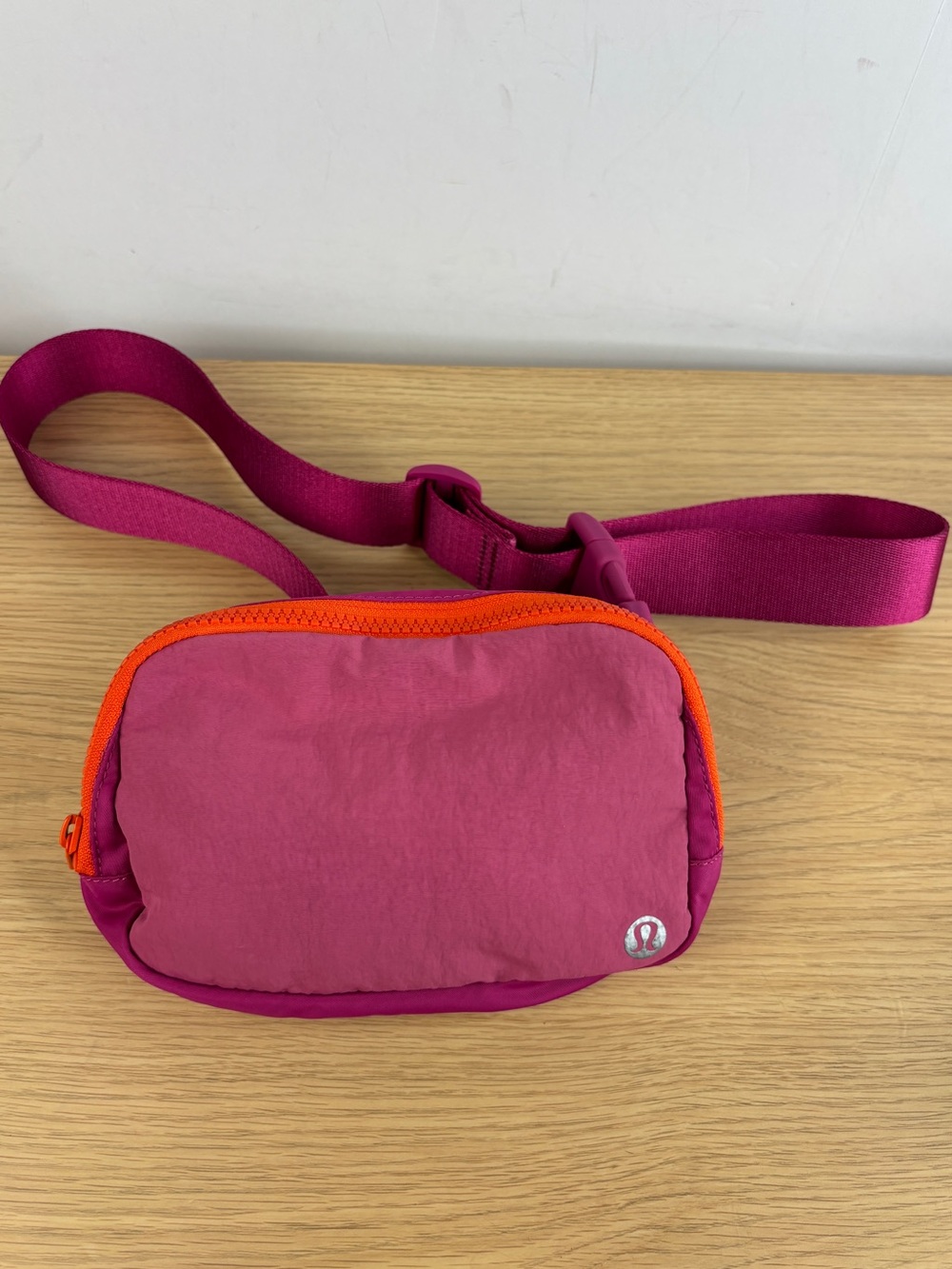 Lululemon Original OG Everywhere Belt Bag 1L Pink Lychee / Ripened Raspberry